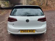 VOLKSWAGEN GOLF R - 2220 - 4