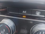 VOLKSWAGEN GOLF SE NAVIGATION TDI BLUEMOTION TECHNOLOGY - 2364 - 24