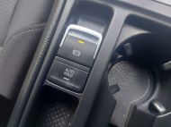 VOLKSWAGEN GOLF SE NAVIGATION TDI BLUEMOTION TECHNOLOGY - 2364 - 20